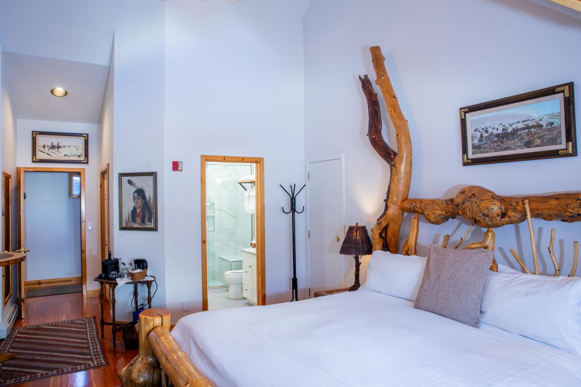 Superior King Room